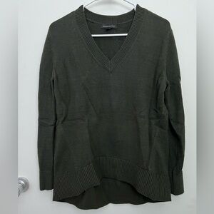NWOT Banana Republic Ultra Soft Green Sweater